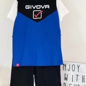 Completo Bambini e ragazzi Givova 7436k0102
